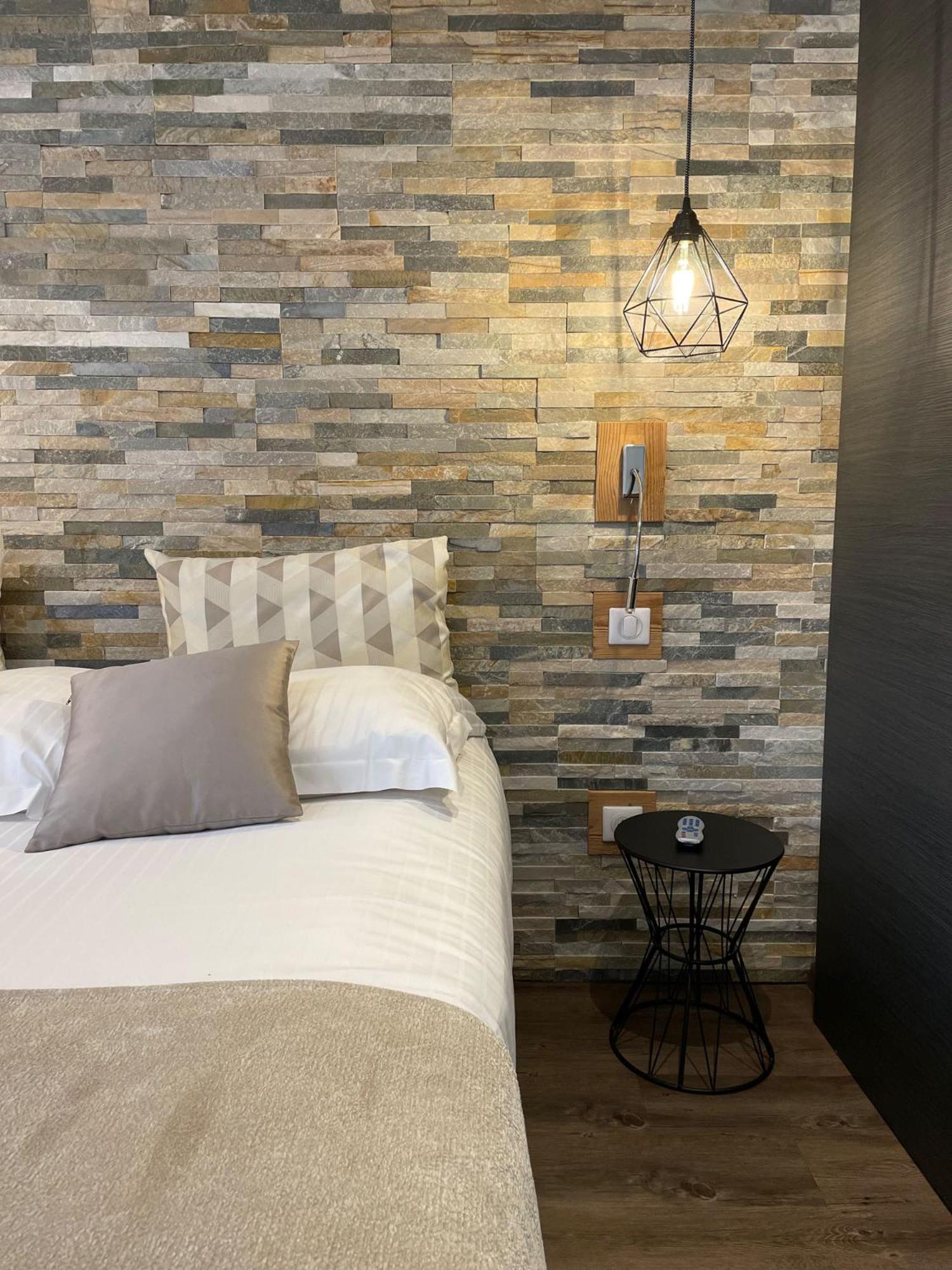 Hotel Des Princes, Chambery Centre Ngoại thất bức ảnh