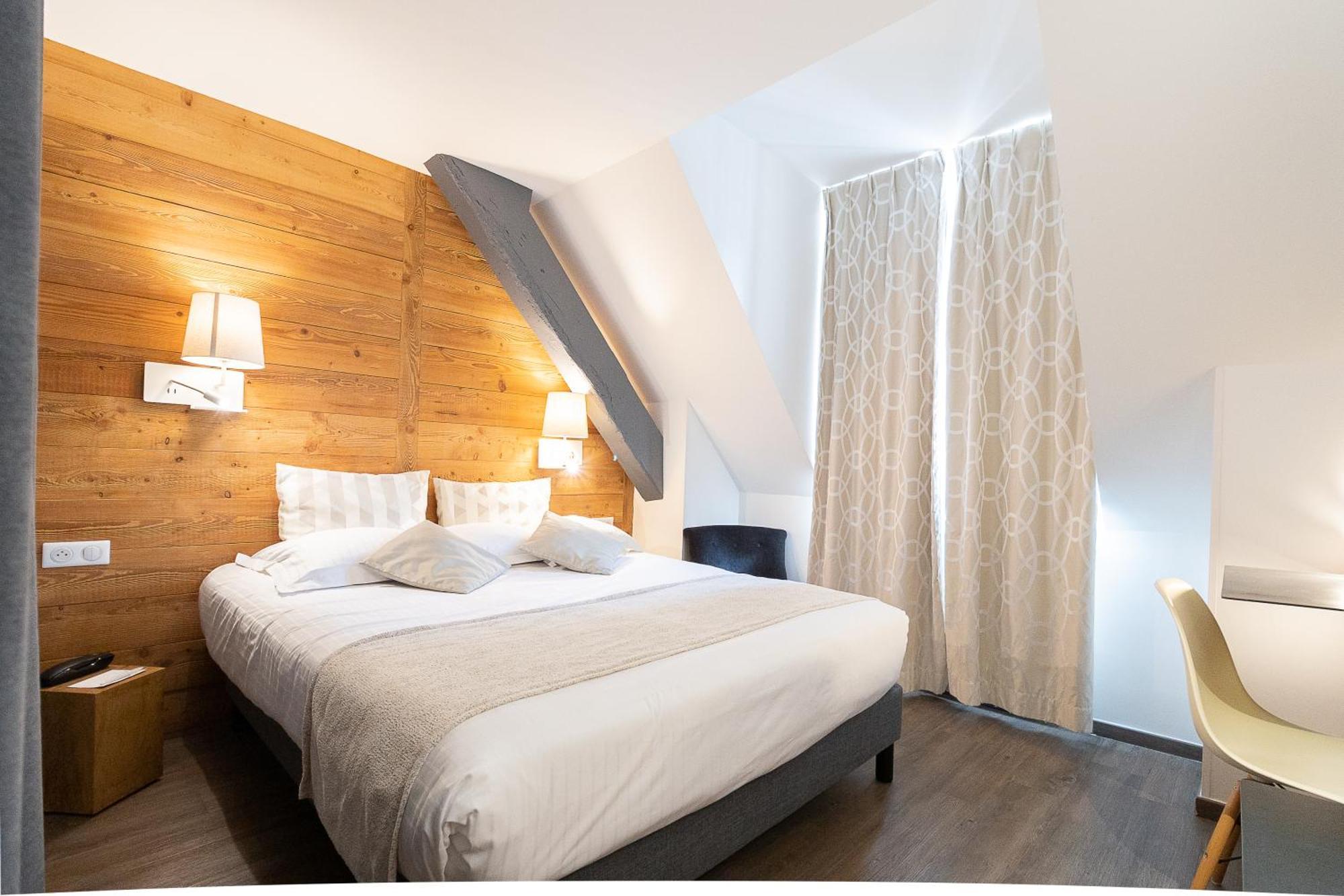 Hotel Des Princes, Chambery Centre Ngoại thất bức ảnh
