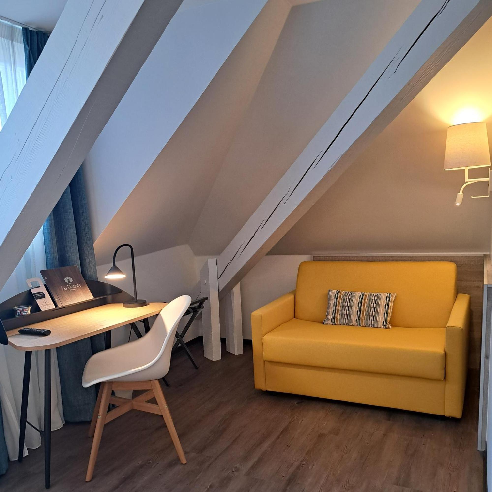 Hotel Des Princes, Chambery Centre Ngoại thất bức ảnh