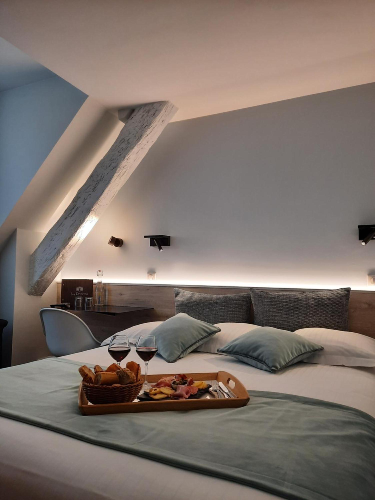 Hotel Des Princes, Chambery Centre Ngoại thất bức ảnh